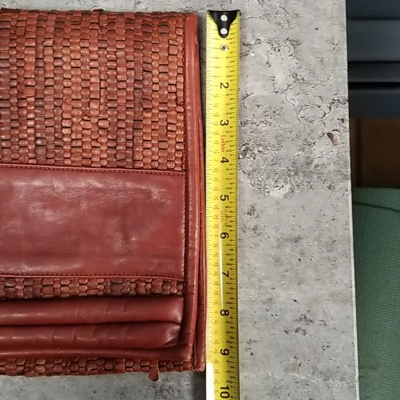 Vintage Rare handmade Roberto Desiderio brown woven leather bag